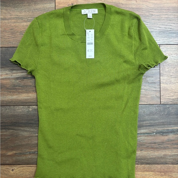 J. Crew Women’s Short Sleeve Tee in August Peridot - Picture 4 of 5
